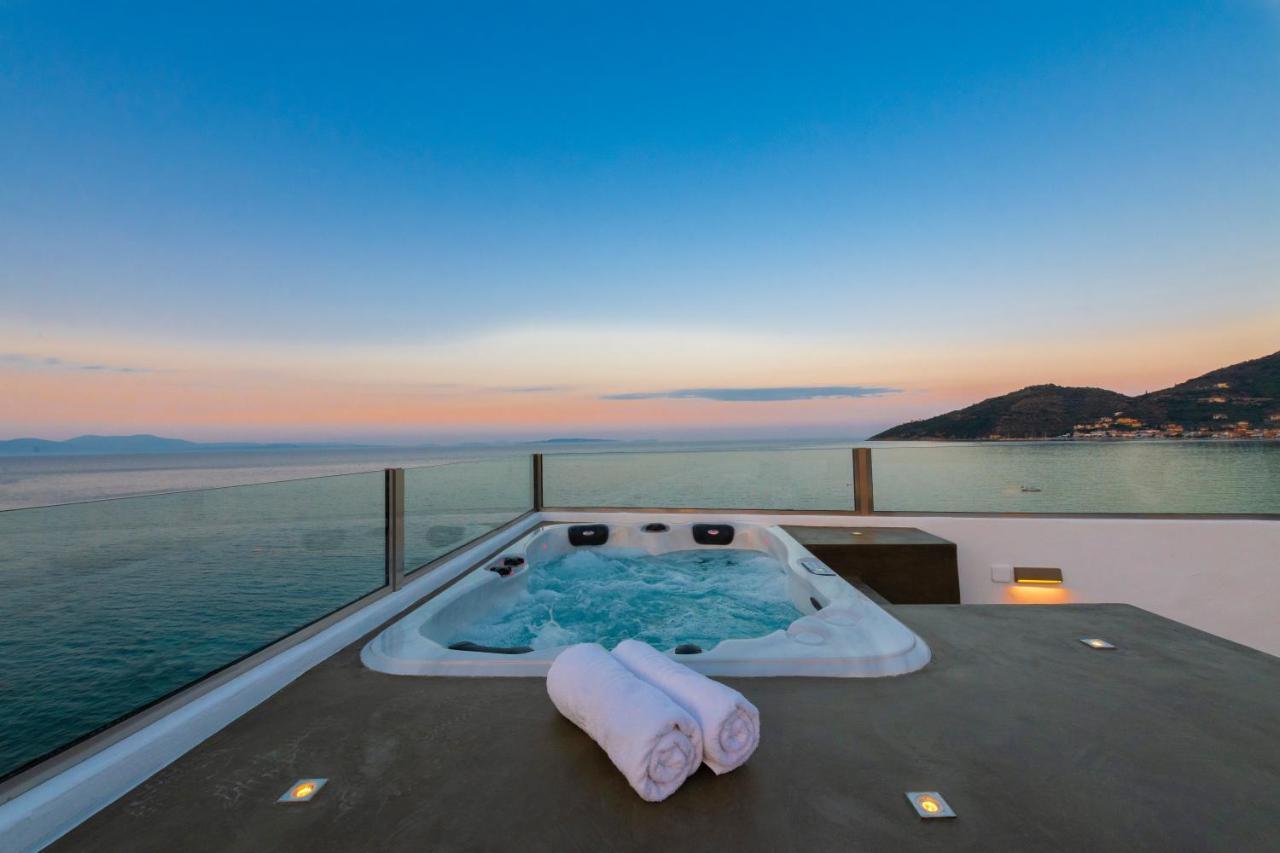 Paraskevas Boutique Hotel ติรอส ภายนอก รูปภาพ
