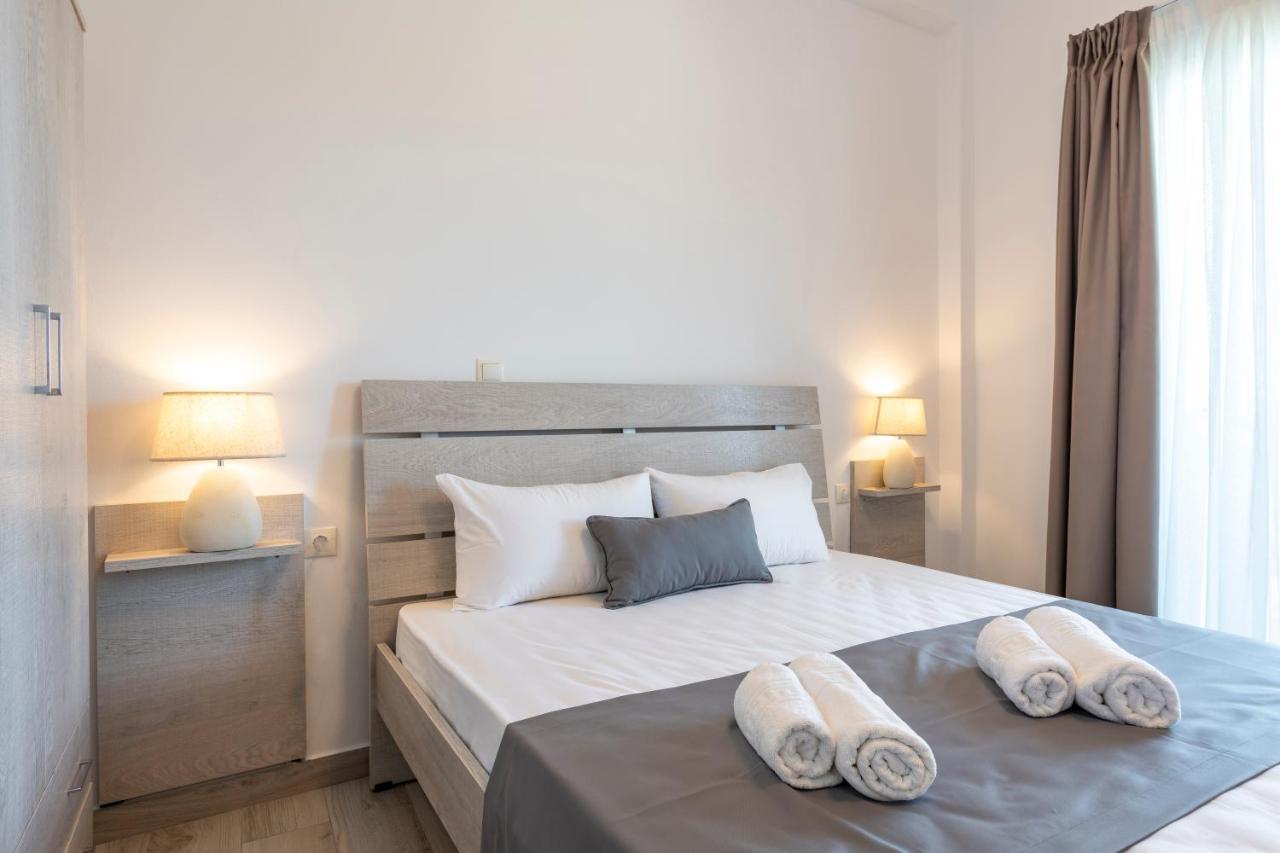 Paraskevas Boutique Hotel ติรอส ภายนอก รูปภาพ